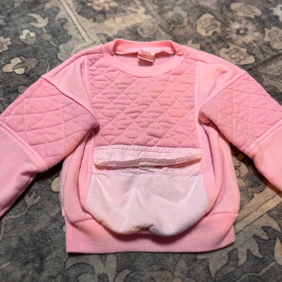 Vintage 90s “wear me” pink sweatshirt toddler size 4-5
